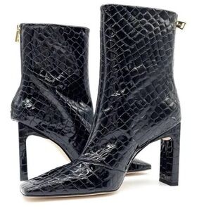 New in Box Good American Women’s Croc Embossed Black Patent‎ Vegan Leather Boots